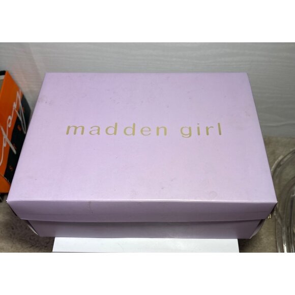 Madden Girl Shoes Lillian 10M Black Suede Block Heel Strap Sandals With Box EUC - Picture 2 of 11